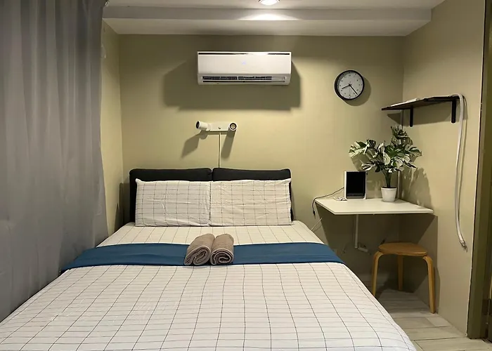 Apartment Sea View Near Ayala Mall With Pool And Fast Wifi *